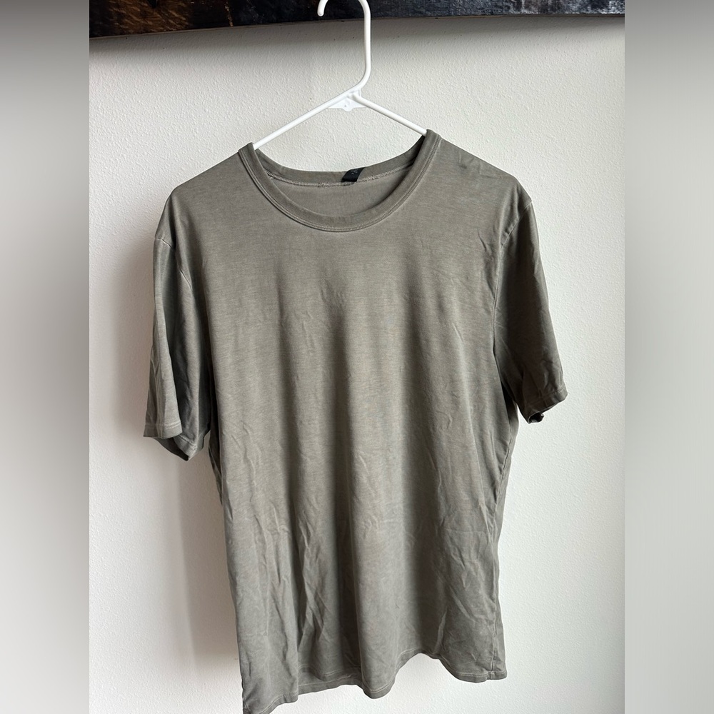 Lulu Lemon T Shirt